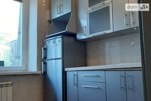 Здається в оренду офіс 50 кв. м в житловому фонді