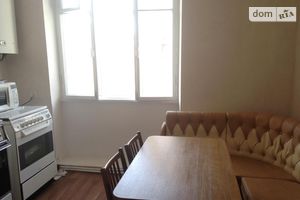 Продается 2-комнатная квартира 70 кв. м в Рубежном