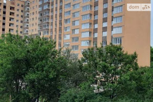 Продается 2-комнатная квартира 60 кв. м в Черкассах