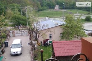 Продается дом на 3 этажа 272 кв. м с подвалом