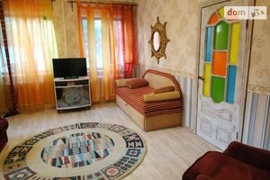 Сдается в аренду дача кв.м с беседкой