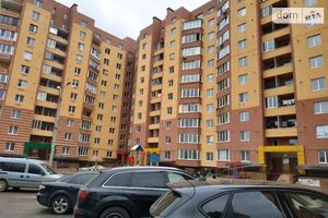 Продается 3-комнатная квартира 120 кв. м в Хмельницком