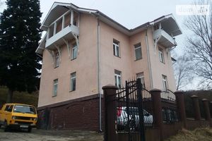 Продается объект сферы услуг 1115 кв. м в 4-этажном здании