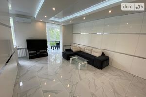 Сдается в аренду 3-комнатная квартира 85 кв. м в Николаеве