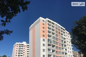 Продается 4-комнатная квартира 168.5 кв. м в Чернигове