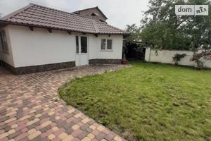 Продается дом на 2 этажа 185 кв. м с мансардой