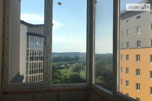 Продается 1-комнатная квартира 48.9 кв. м в Тернополе
