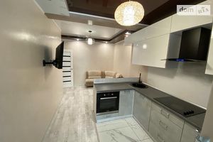 Продается 2-комнатная квартира 66 кв. м в Николаеве