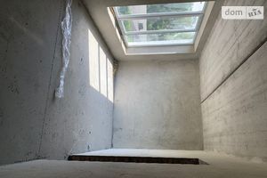 Продается дом на 3 этажа 140 кв. м с участком