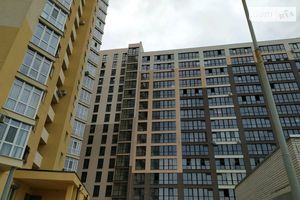 Продается 3-комнатная квартира 101.8 кв. м в Днепре