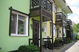 Продається будинок 2 поверховий 75 кв. м с басейном