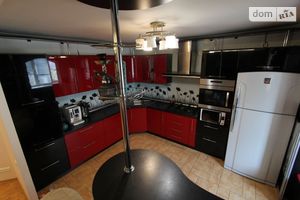 Продається 3-кімнатна квартира 115 кв. м у Дніпрі