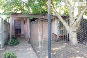 Продається окремий гараж під легкове авто на 33.6 кв. м