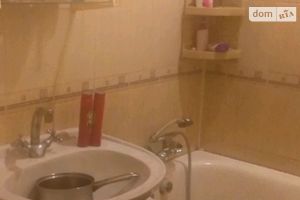 Продається частина будинку 59 кв. м з бесідкою
