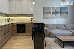 Продается 2-комнатная квартира 52 кв. м в Киеве