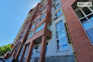 Сдается в аренду офис 188 кв. м в нежилом помещении в жилом доме