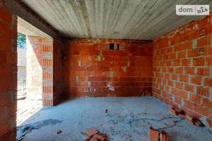 Продается дом на 2 этажа 140 кв. м с садом