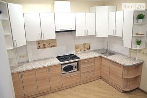Здається в оренду 2-кімнатна квартира 75 кв. м у Вінниці