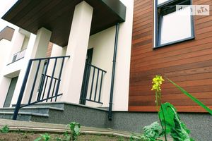 Продается дом на 2 этажа 230 кв. м с верандой