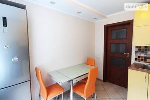 Продается 3-комнатная квартира 65.2 кв. м в Хмельницком