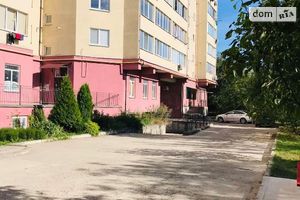 Продается 3-комнатная квартира 92 кв. м в Ивано-Франковске