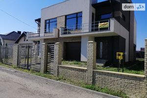 Продается дом на 2 этажа 191.9 кв. м с участком