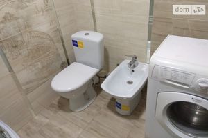 Сдается в аренду 1-комнатная квартира 40 кв. м в Тернополе