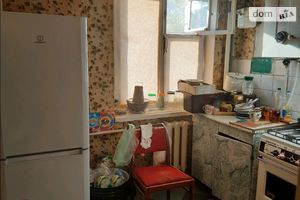 Продається 2-кімнатна квартира 42 кв. м у Дніпрі