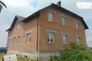 Продается дом на 2 этажа 390 кв. м с садом