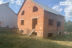 Продается дом на 2 этажа 178 кв. м с гаражом