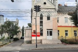 Продається об'єкт сфери послуг 235 кв. м в 2-поверховій будівлі