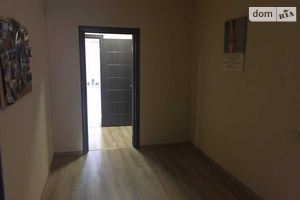 Продається приміщення вільного призначення 281 кв. м в 9-поверховій будівлі
