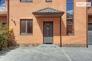 Продается дом на 2 этажа 140 кв. м с балконом