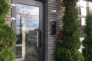 Продається приміщення вільного призначення 15 кв. м в 7-поверховій будівлі