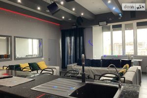 Здається в оренду 4-кімнатна квартира у Одесі