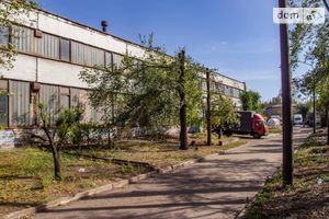 Продается помещения свободного назначения 3648.3 кв. м в 2-этажном здании