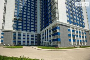 Продається 2-кімнатна квартира 68 кв. м у Одесі