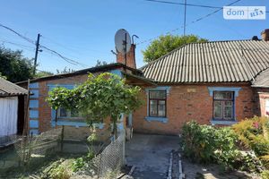 Продається частина будинку 48.6 кв. м з гаражем