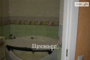 Продается 4-комнатная квартира 110 кв. м в Одессе
