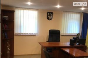 Продається офіс 80 кв. м в адміністративній будівлі