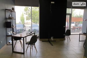 Продается помещения свободного назначения 40 кв. м в 7-этажном здании