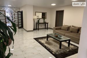Продается 3-комнатная квартира 117 кв. м в Виннице