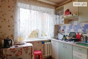 Продается 3-комнатная квартира 55 кв. м в Тернополе