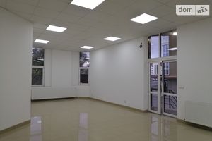 Сдается в аренду помещения свободного назначения 58 кв. м в 11-этажном здании