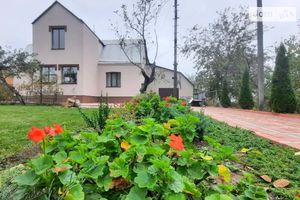 Продается дом на 2 этажа 136 кв. м с участком
