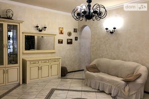 Продається 3-кімнатна квартира 76 кв. м у Одесі