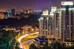 Продается 4-комнатная квартира 205 кв. м в Одессе