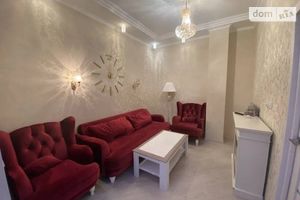 Продається 3-кімнатна квартира 71 кв. м у Одесі