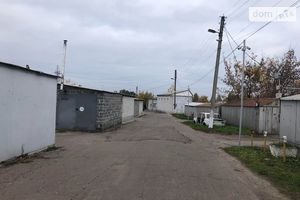 Продается место в гаражном кооперативе под бус на 32 кв. м