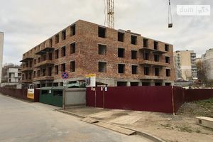 Продається 3-кімнатна квартира 80 кв. м у Хмельницькому